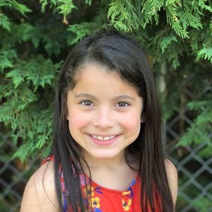 Meet your Posher, Deisy